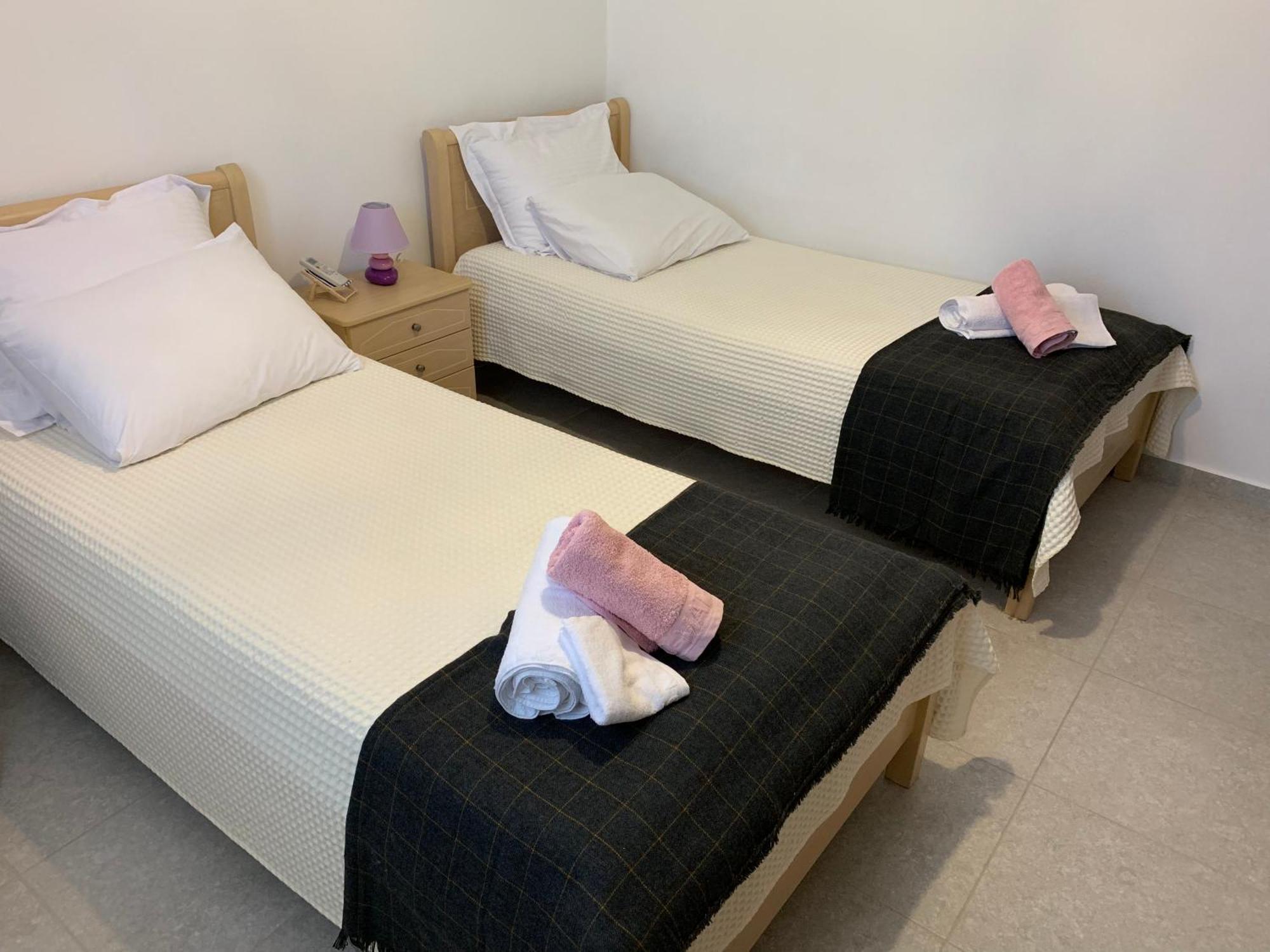 House On The Rock Apartment Mikri Vigla Ngoại thất bức ảnh